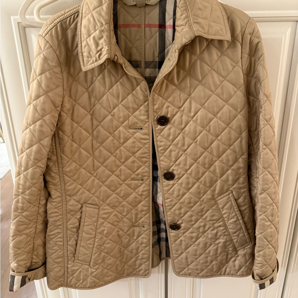 Burberry Quilted Beige Jacket